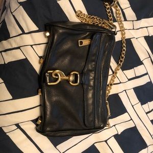Black Rebecca Minkoff cross body!